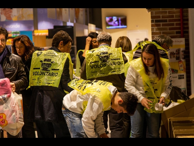 Sabato Torna La Colletta Alimentare In 500 Supermercati Telepace Trento